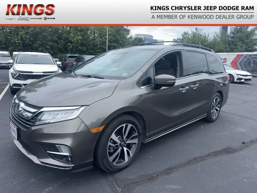 2018 Honda Odyssey Elite photo 1