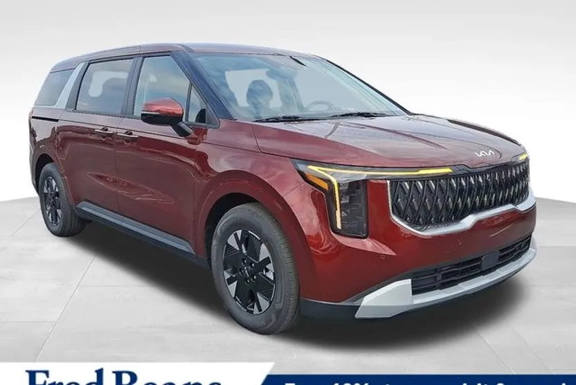 2026 Kia Carnival LXS photo 1