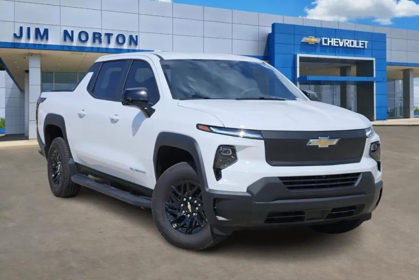 2024 Chevrolet Silverado EV Work Truck photo 1