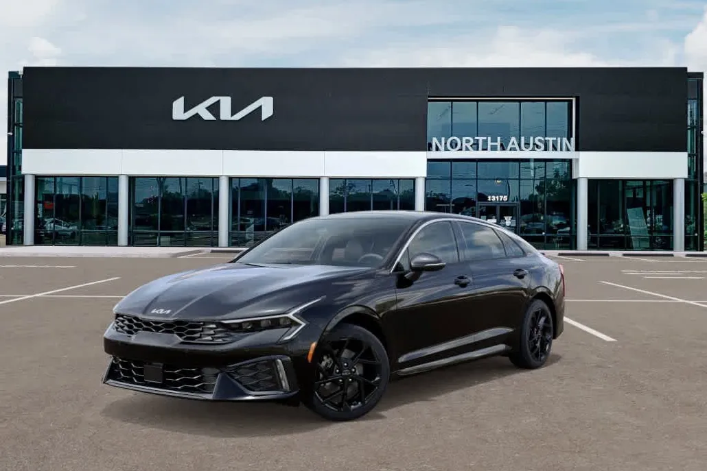 2026 Kia K5 GT-Line photo 1
