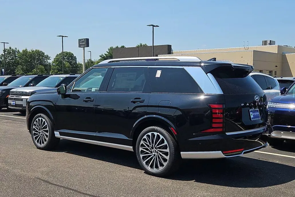 2026 Hyundai Palisade Calligraphy photo 1