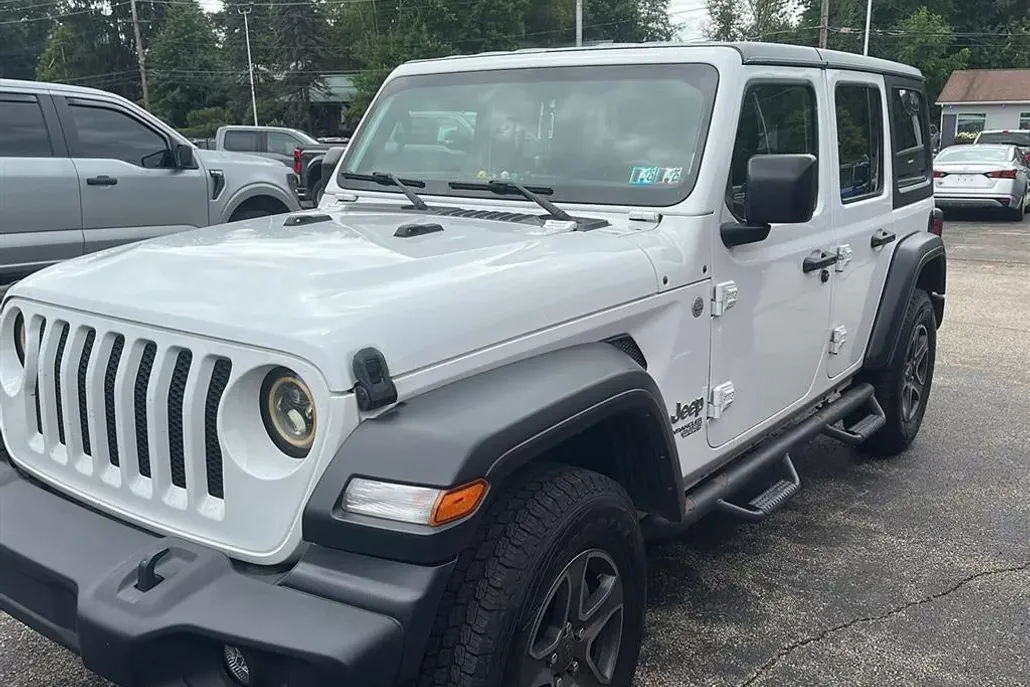 2018 Jeep Wrangler Unlimited Sport S photo 1