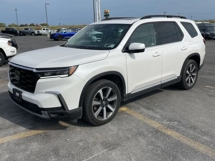 2023 Honda Pilot Elite photo 1
