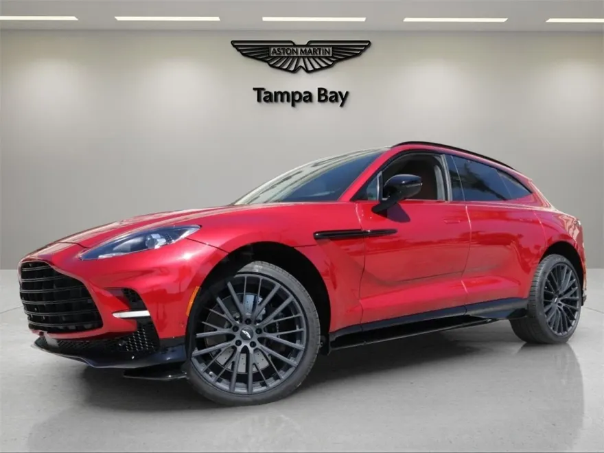 2025 Aston Martin DBX AM8 DBX707 photo 1