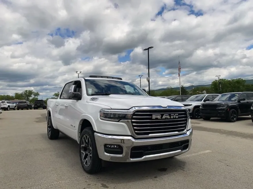 2025 Ram 1500 Laramie photo 1