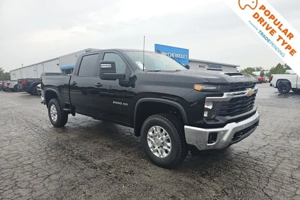 2025 Chevrolet Silverado 2500HD LT photo 1