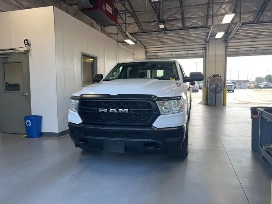 2021 Ram 1500 Tradesman photo 1