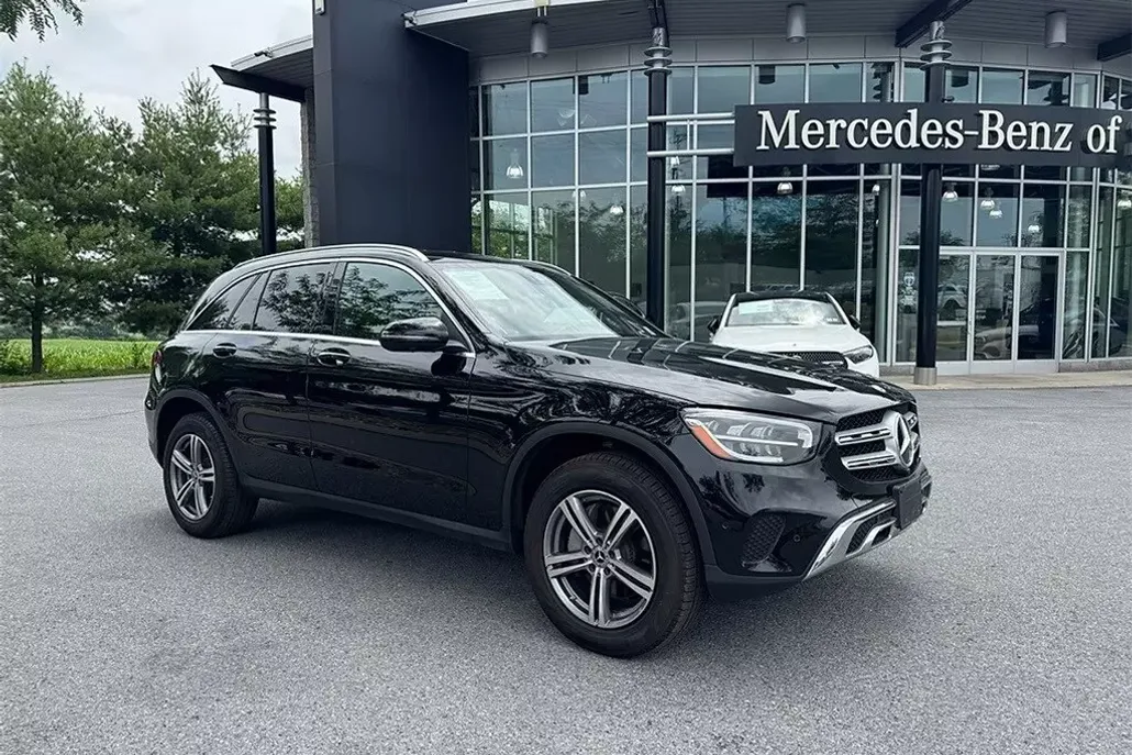 2022 Mercedes Benz GLC 300 4MATIC photo 1