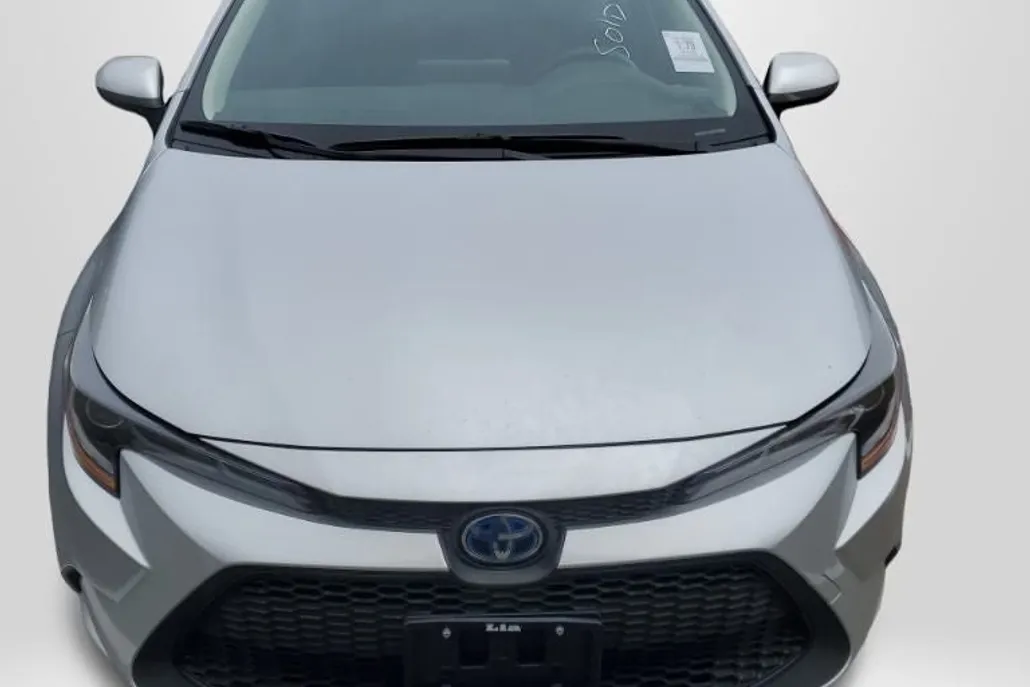 2022 Toyota Corolla Hybrid LE photo 1