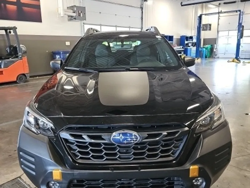 2022 Subaru Outback Wilderness photo 1