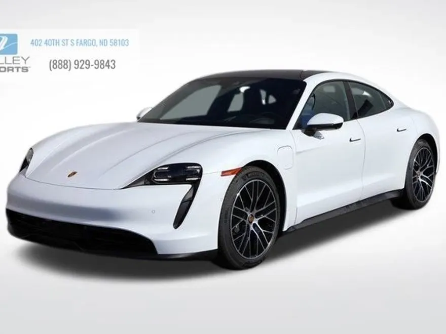 2023 Porsche Taycan photo 1