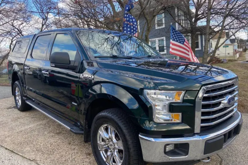 2016 Ford F-150 Limited photo 1