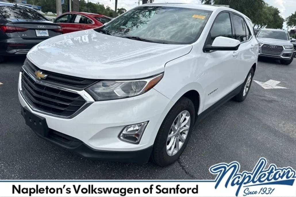 2020 Chevrolet Equinox LT photo 1