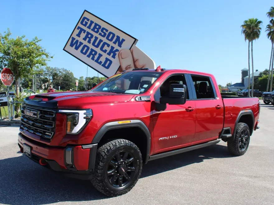 2024 Gmc Sierra HD AT4 photo 1