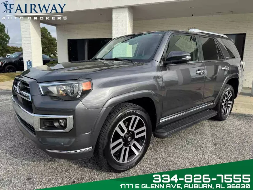 2023 Toyota 4Runner Limited photo 1