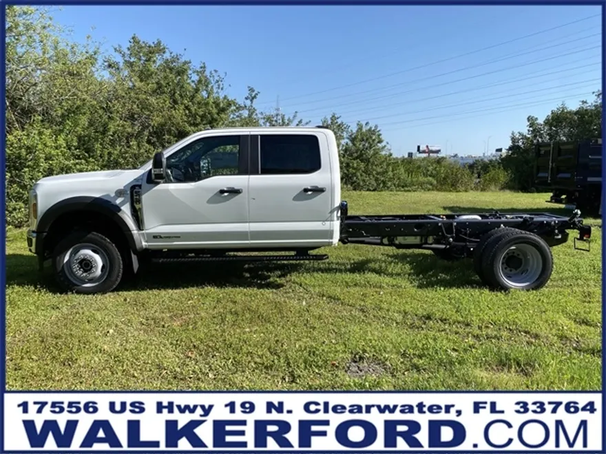 2025 Ford F-450 XL photo 1