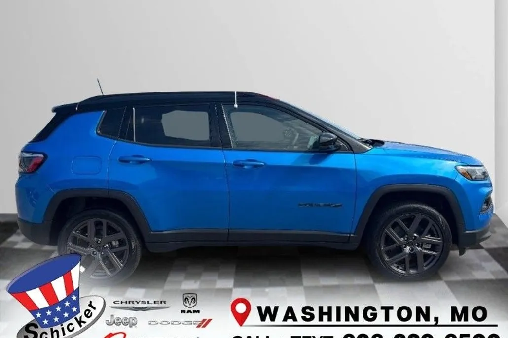 2025 Jeep Compass Limited photo 1