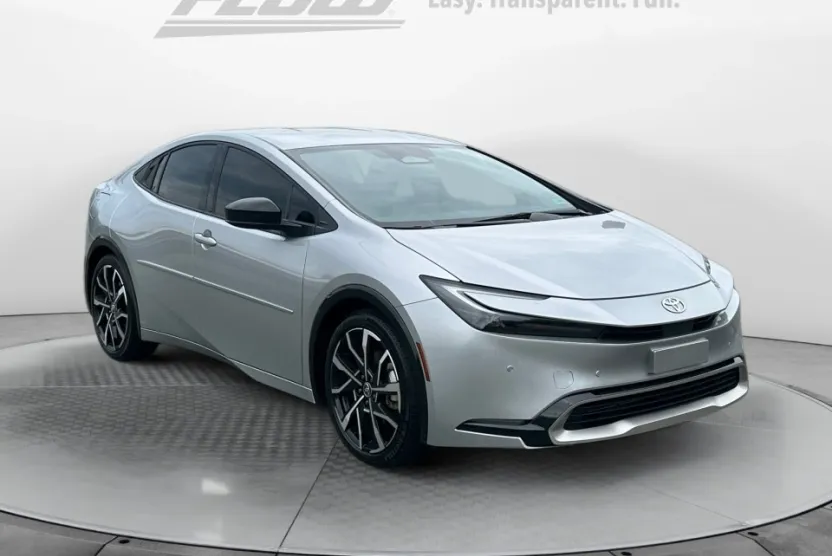 2024 Toyota Prius Prime XSE Premium photo 1