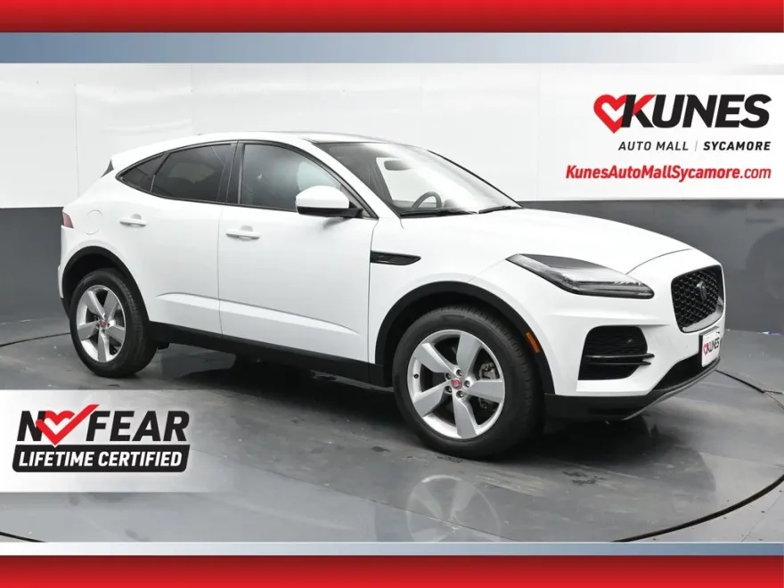 2022 Jaguar E-PACE P250 SE photo 1