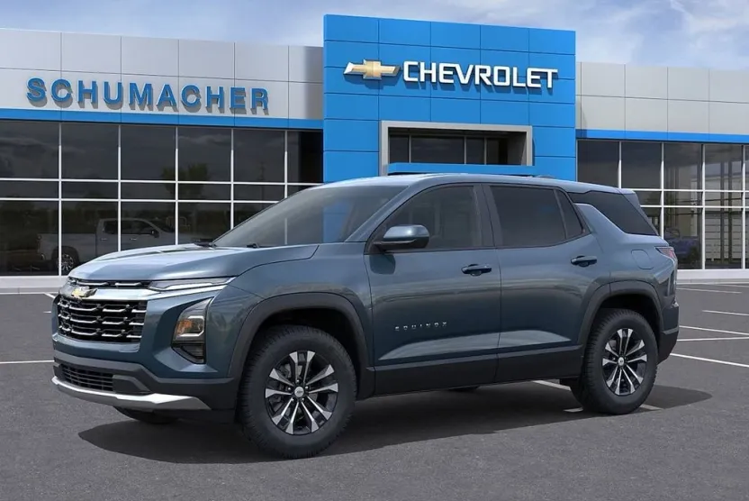 2026 Chevrolet Equinox LT photo 1