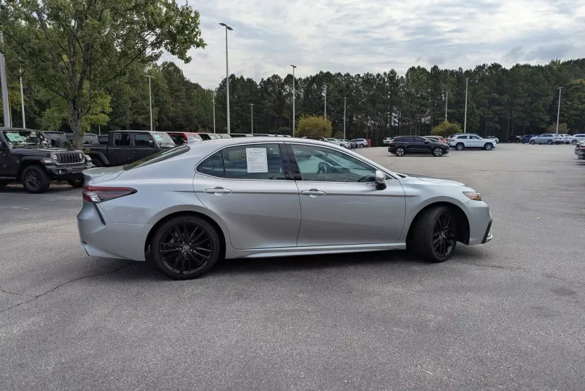 2023 Toyota Camry XSE photo 1
