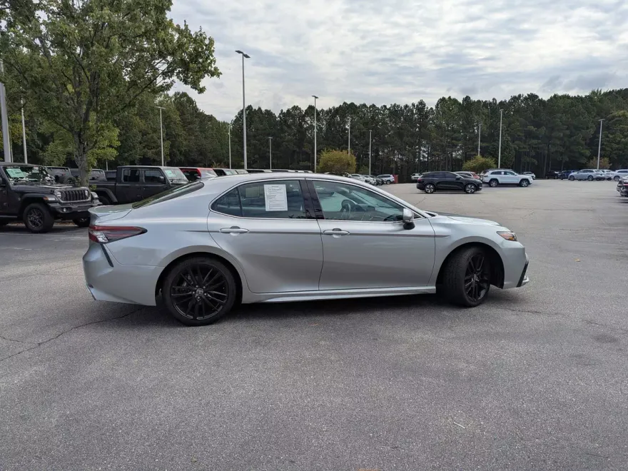 2023 Toyota Camry XSE photo 1
