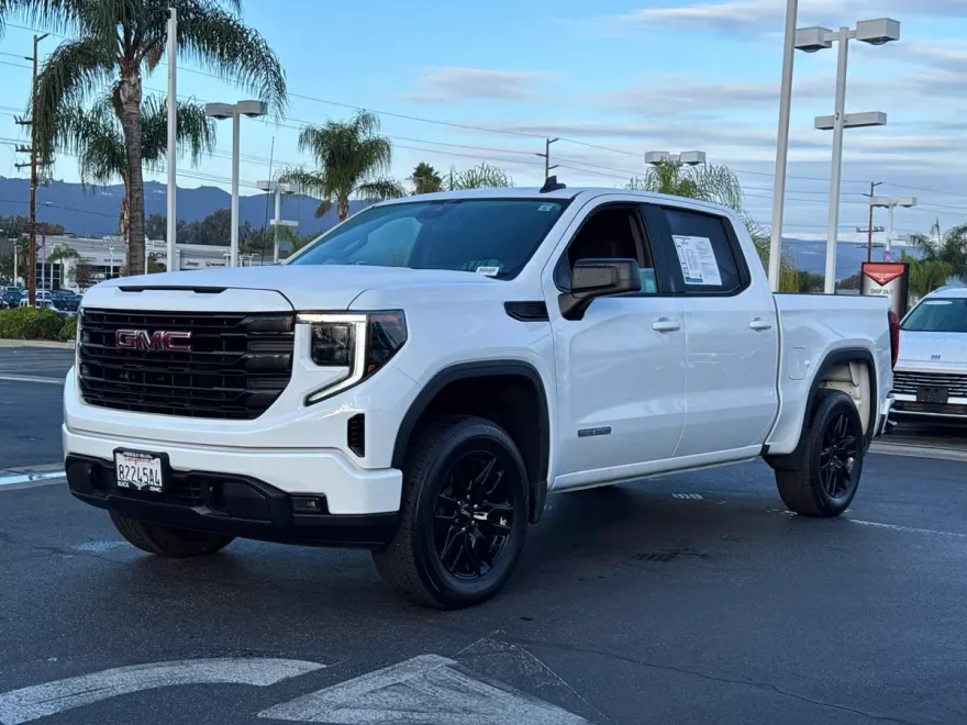 2024 Gmc Sierra 1500 Elevation photo 1