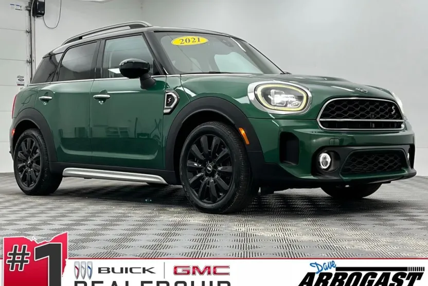 2021 Mini Cooper Signature photo 1