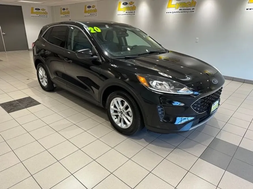 2020 Ford Escape SE photo 1