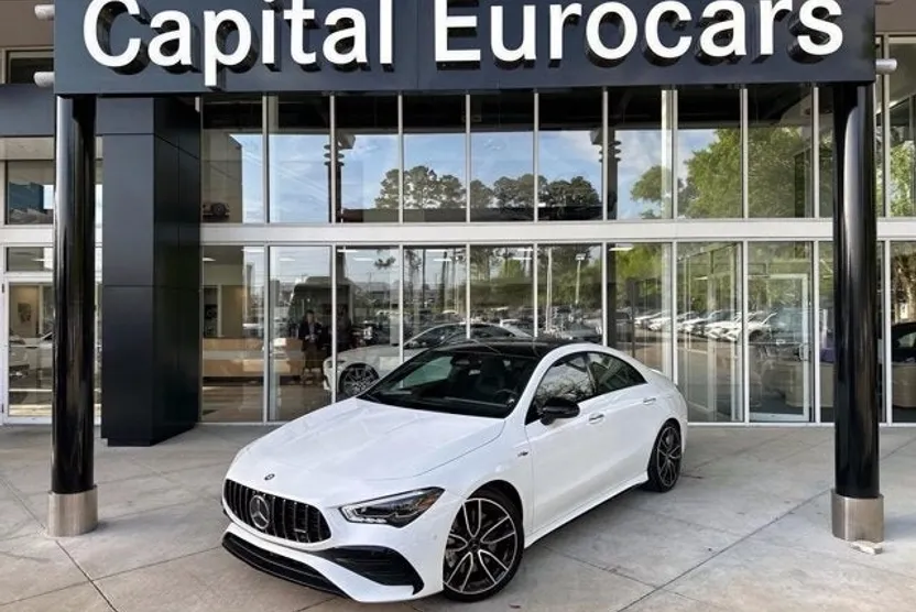 2024 Mercedes Benz CLA 35 4MATIC photo 1
