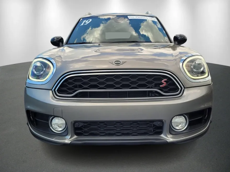 2019 Mini Countryman S Iconic photo 1