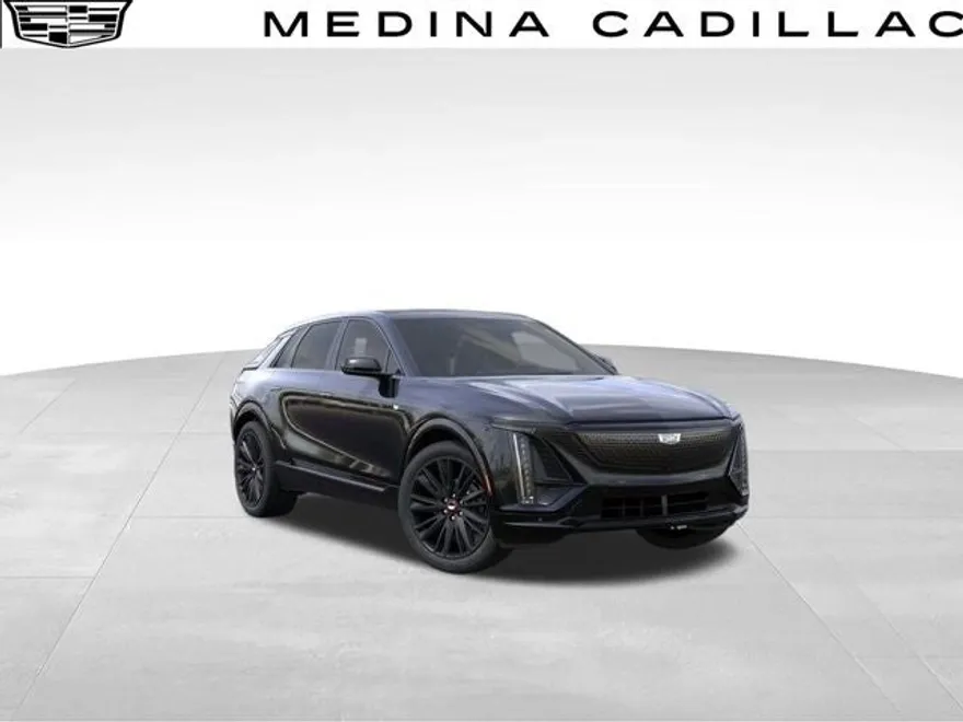 2025 Cadillac Lyriq Sport photo 1
