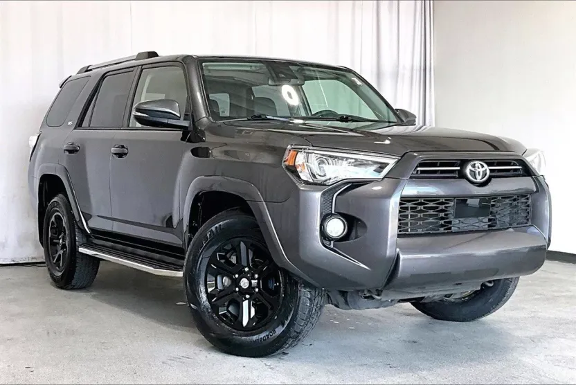 2020 Toyota 4Runner SR5 Premium photo 1