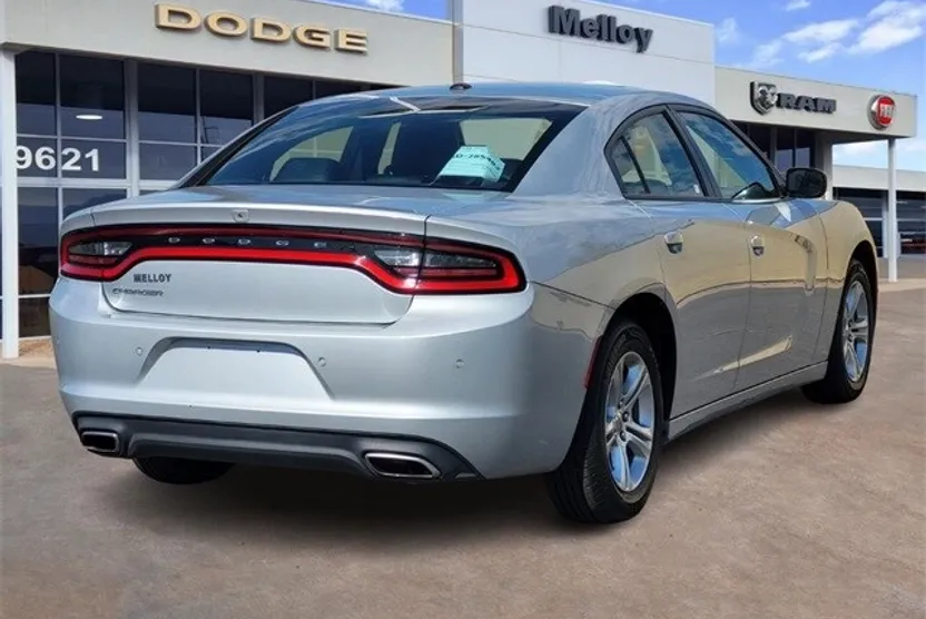 2022 Dodge Charger SXT photo 1