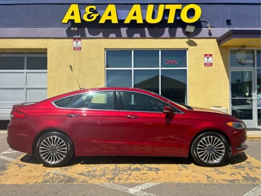 2017 Ford Fusion Titanium photo 1