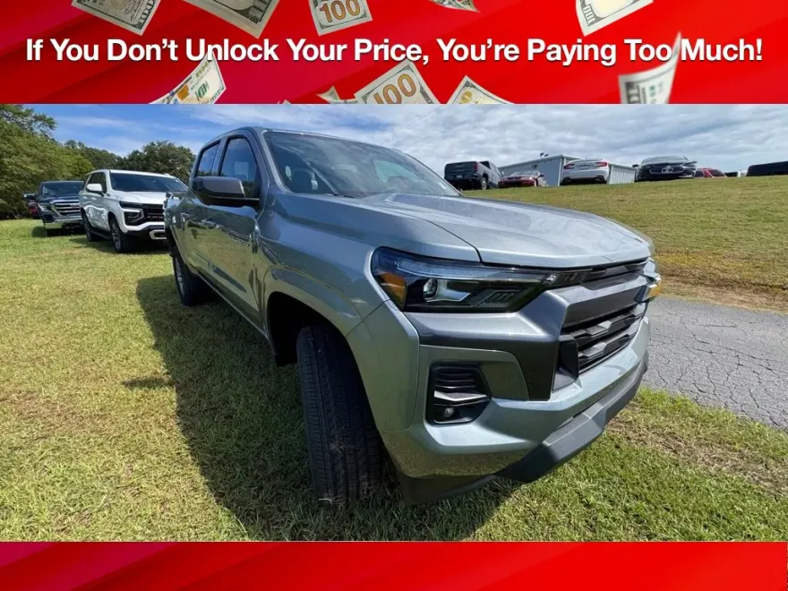 2026 Chevrolet Colorado LT photo 1