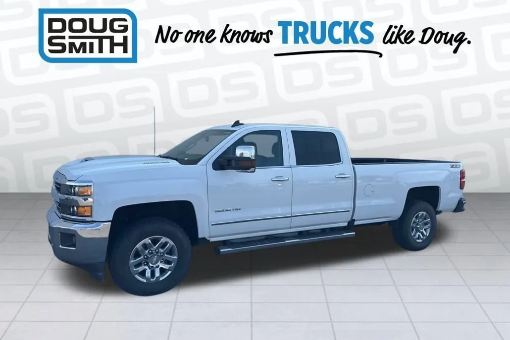 2019 Chevrolet Silverado 3500HD LTZ photo 1