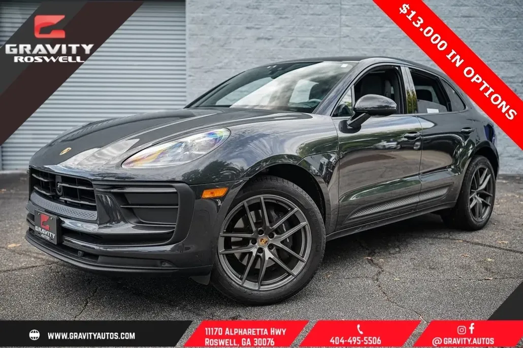 2023 Porsche Macan Base photo 1