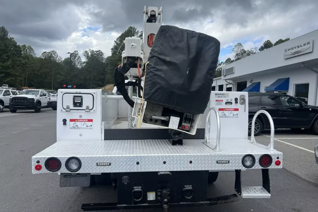 2023 Ram 5500 Tradesman photo 1