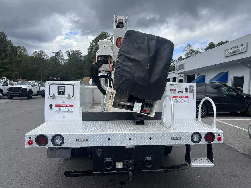 2023 Ram 5500 Tradesman photo 1