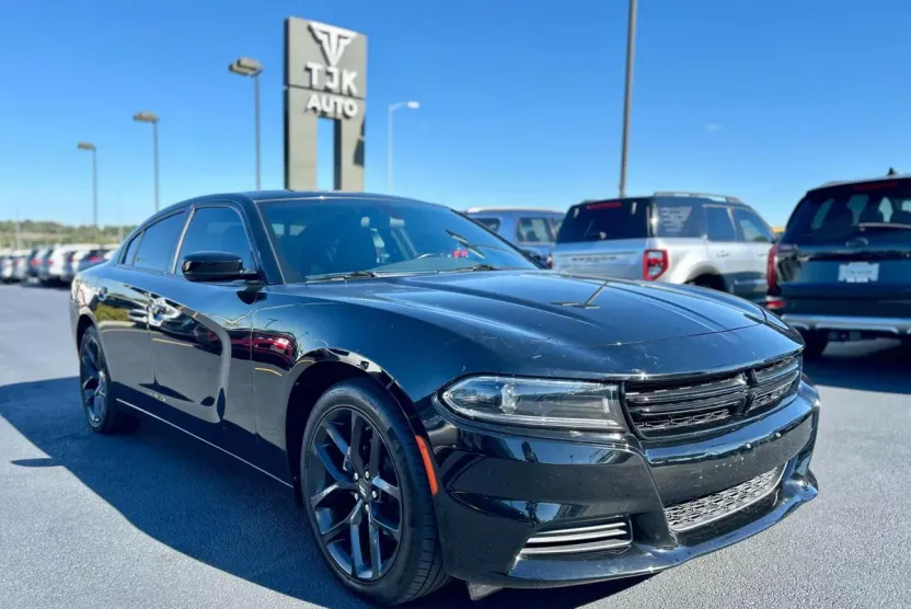 2022 Dodge Charger SXT photo 1