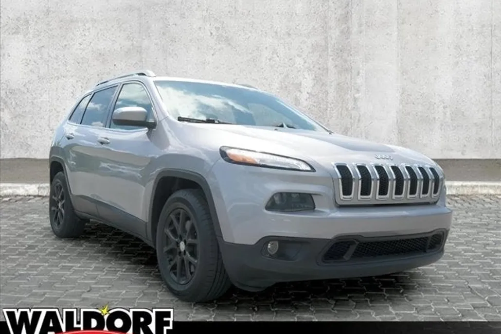2018 Jeep Cherokee Latitude photo 1