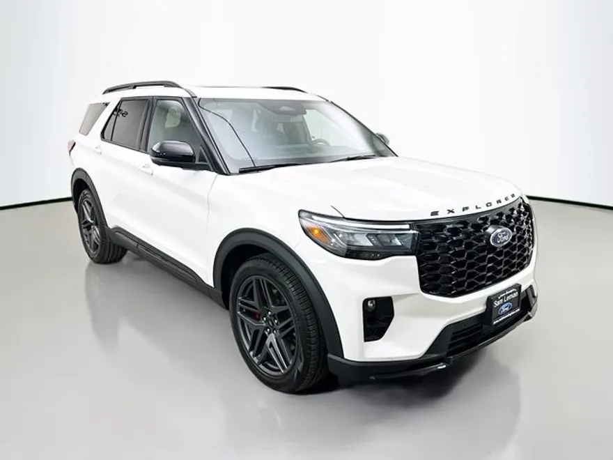 2025 Ford Explorer ST photo 1