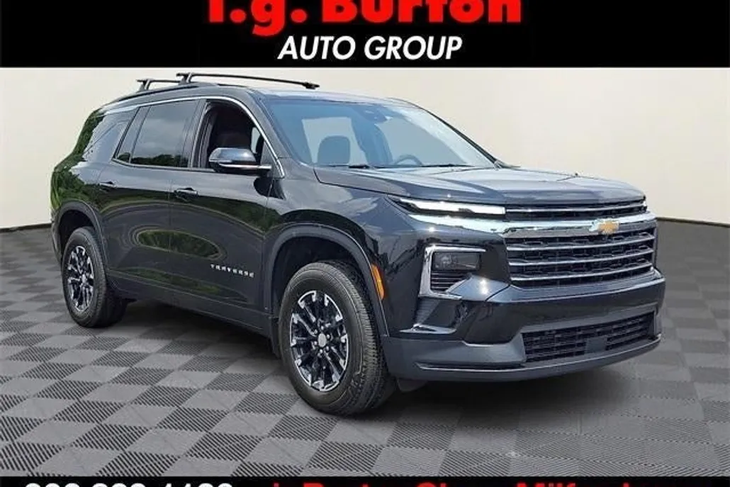 2025 Chevrolet Traverse photo 1