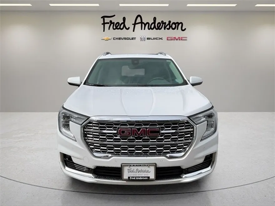 2023 Gmc Terrain Denali photo 1
