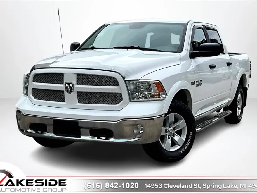 2018 Ram 1500 SLT photo 1