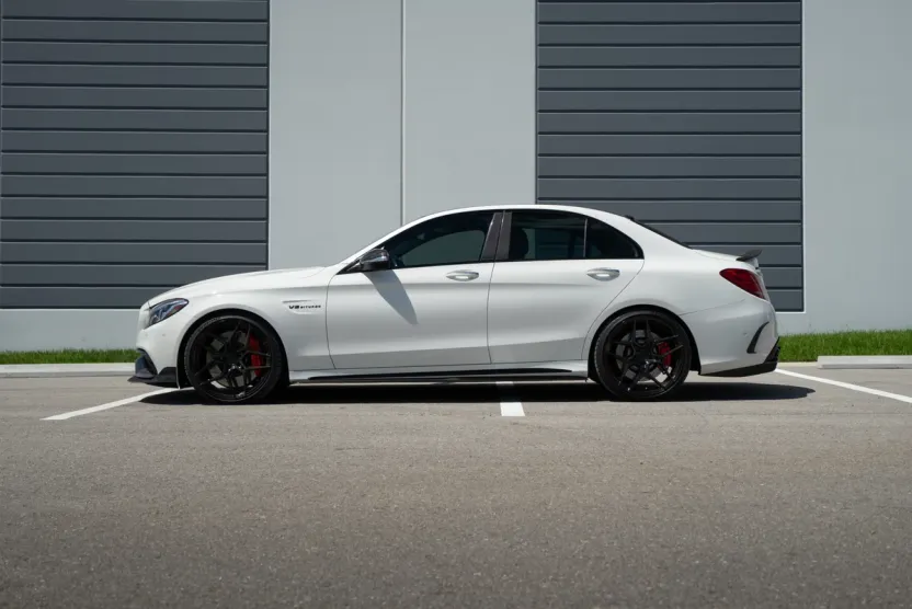 2016 Mercedes Benz C 63 S AMG photo 1