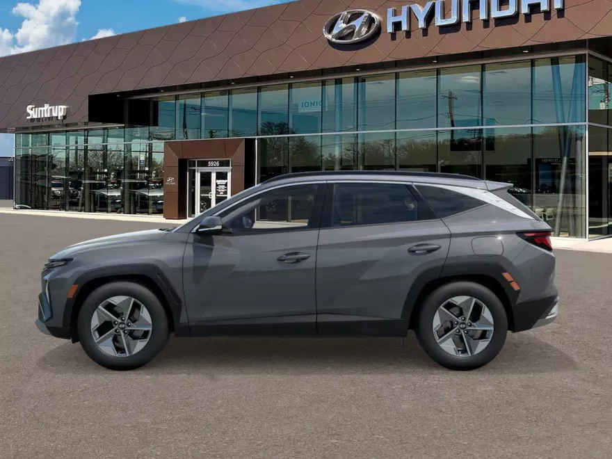 2025 Hyundai Tucson SEL photo 1