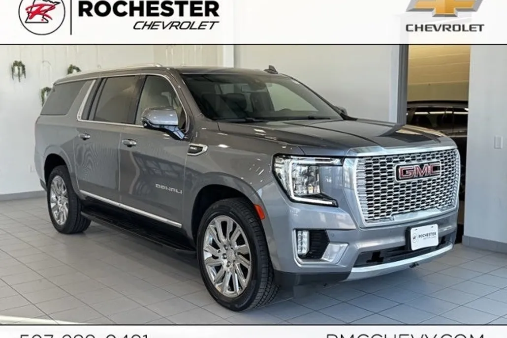 2021 Gmc Yukon XL Denali photo 1
