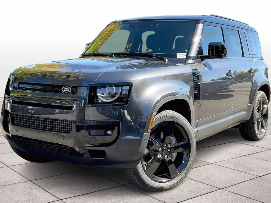 2026 Land Rover Defender 110 S photo 1